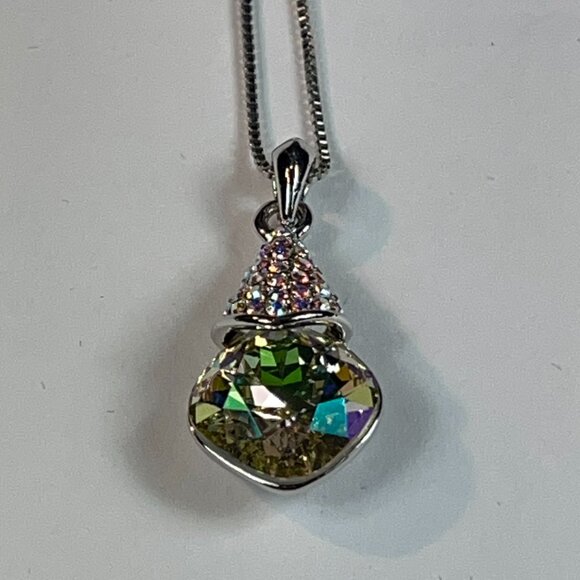 Swarovski Elements Briolette Aurora Borealis White Gold Plated Box Chain - Picture 3 of 6